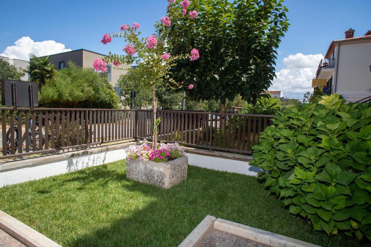 Studio Apartment Noah Rovinj Eksteriør billede